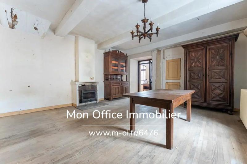 Maison - 600 m² - 22 pièces