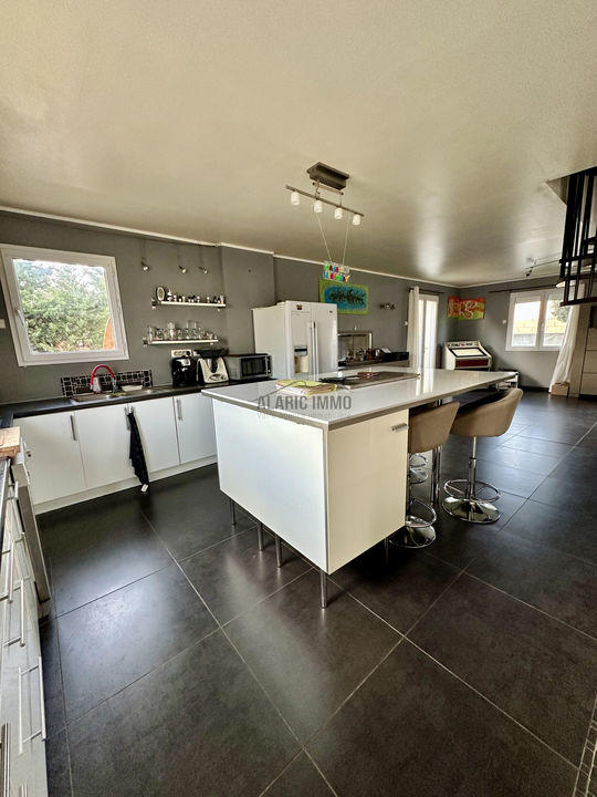 Villa - 155 m² - 5 pièces