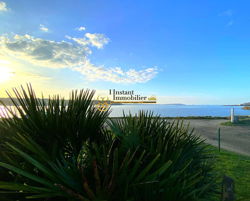 Maison - 167 m² - 7 pièces