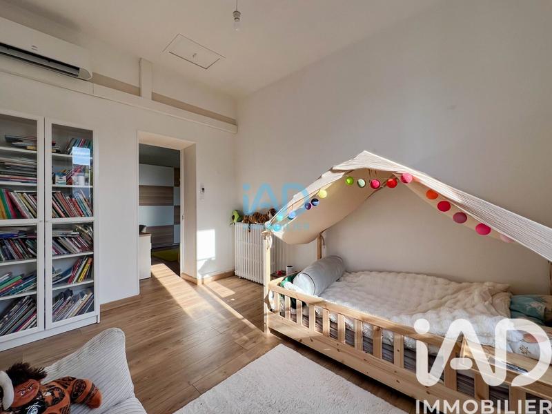 Maison - 200 m² - 10 pièces