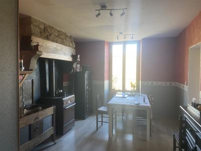 Maison ancienne - 165 m² - 8 pièces