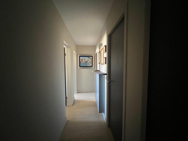 Appartement - 100 m² - 6 pièces