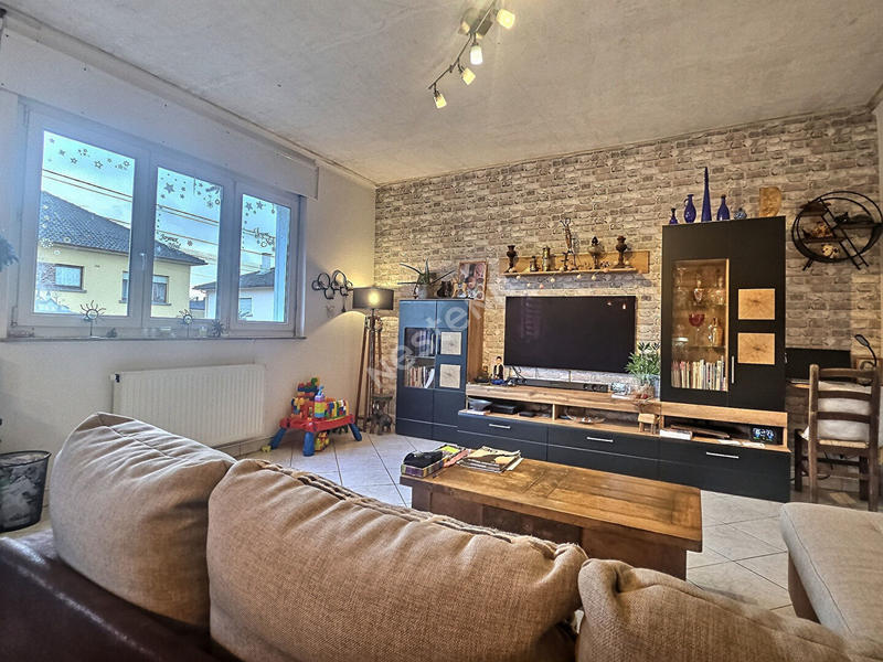 Maison - 137 m² - 7 pièces