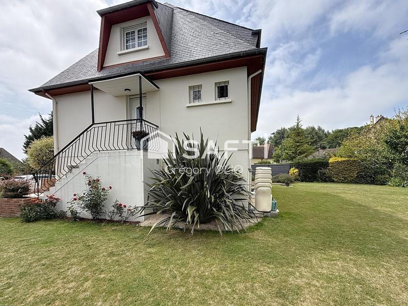 Maison - 159 m² - 7 pièces