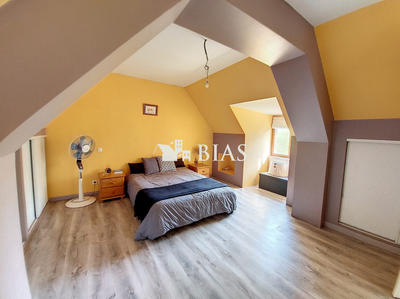 Maison traditionnelle - 127 m² - 5 pièces