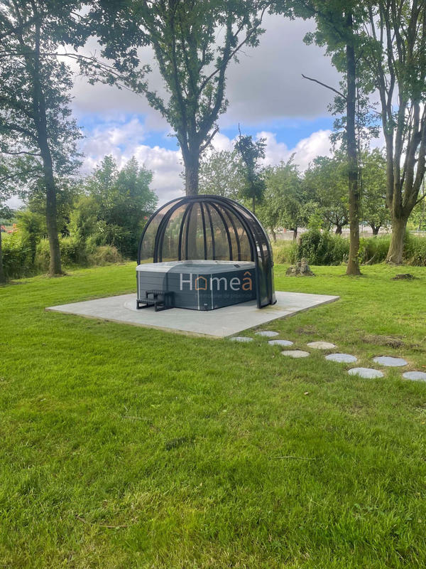 Propriété - 249 m² - 7 pièces