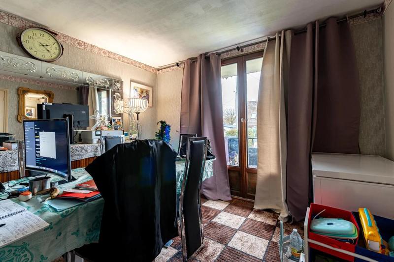 Maison - 90 m² - 3 pièces