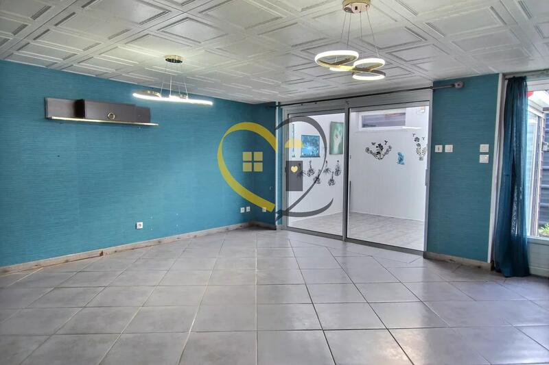 Maison de ville - 177 m² - 6 pièces