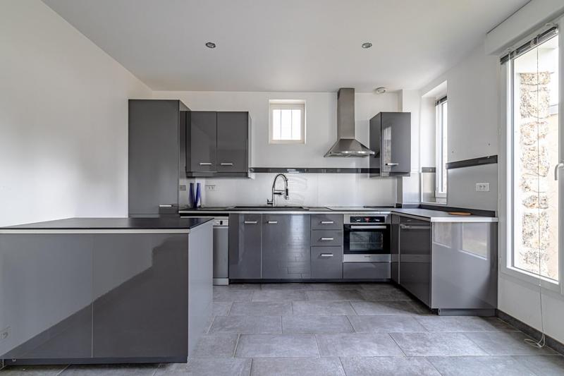 Maison - 130 m² - 6 pièces