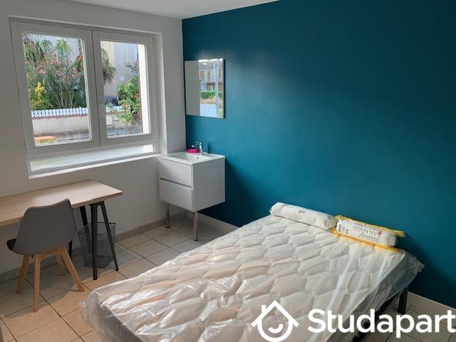 Chambre - 12 m² - 1 pièce