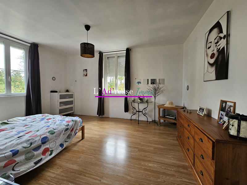 Maison - 162 m² - 6 pièces