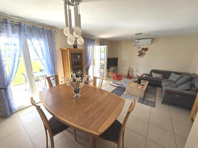 Maison - 89 m² - 4 pièces