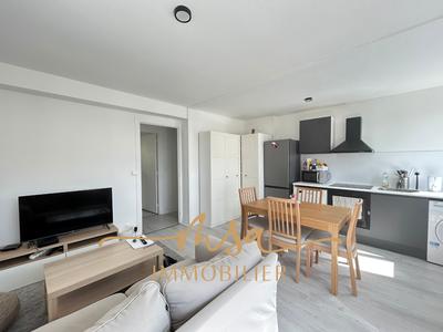 Appartement - 65 m² - 1 pièce