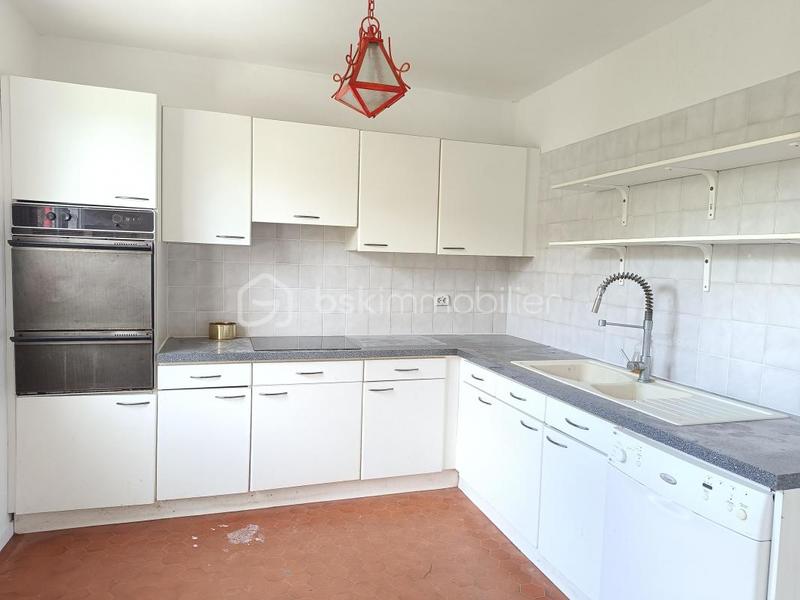 Pavillon - 110 m² - 5 pièces