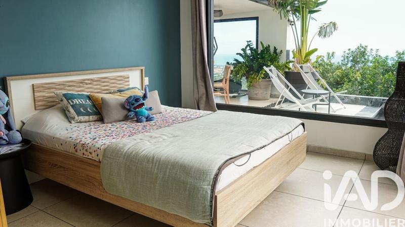 Maison - 153 m² - 5 pièces