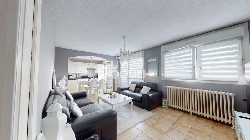 Appartement - 70 m² - 4 pièces