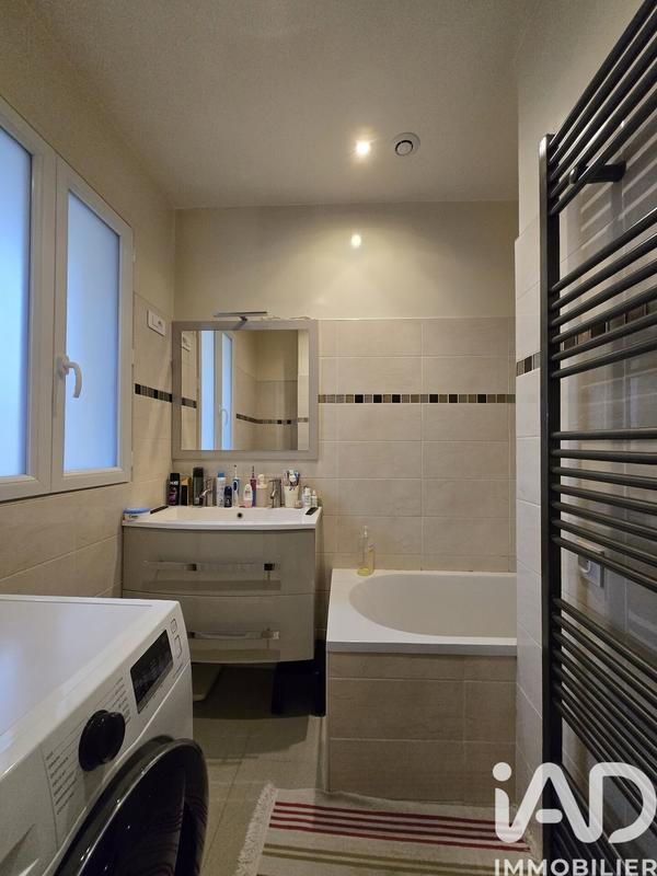 Maison - 162 m² - 10 pièces