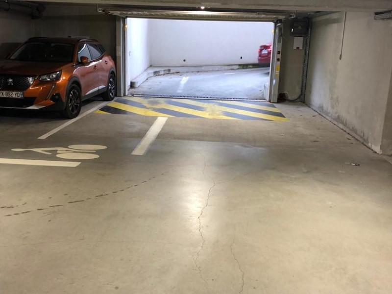 Parking - 10 m²