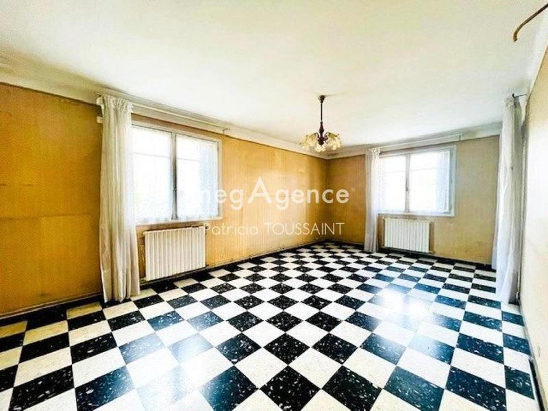 Maison - 93 m² - 5 pièces