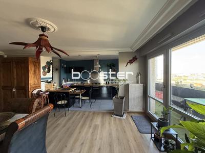 Appartement ancien - 82 m² - 4 pièces