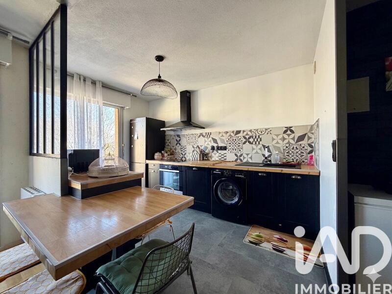 Appartement - 49 m² - 2 pièces