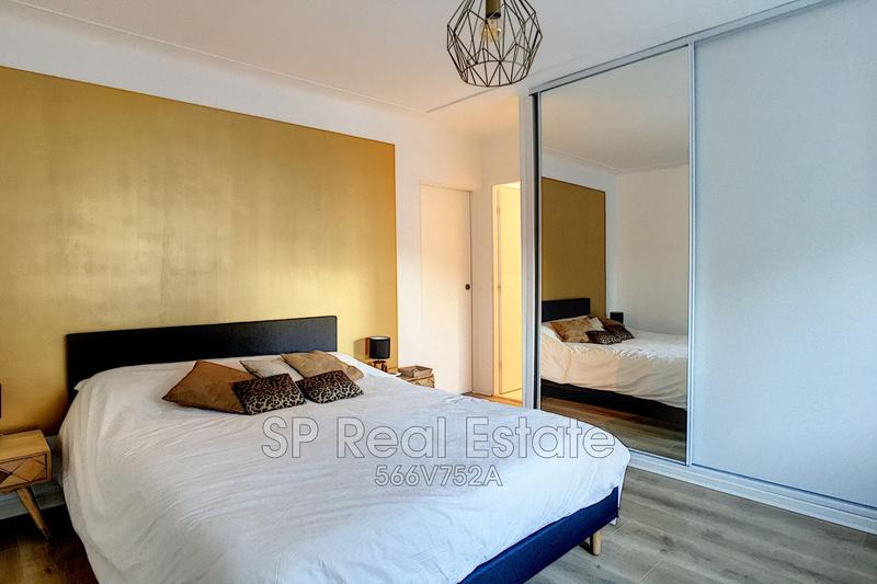 Appartement - 79 m² - 3 pièces