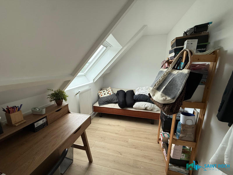 Maison - 177 m² - 7 pièces