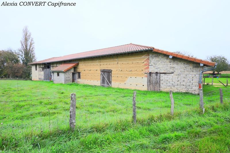 Grange - 330 m² - 4 pièces