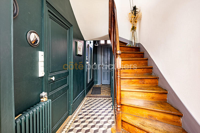 Maison - 175 m² - 7 pièces