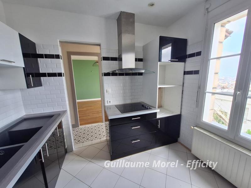 Maison - 88 m² - 4 pièces