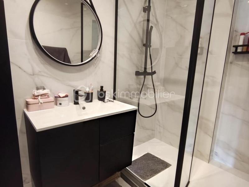 Villa - 264 m² - 7 pièces