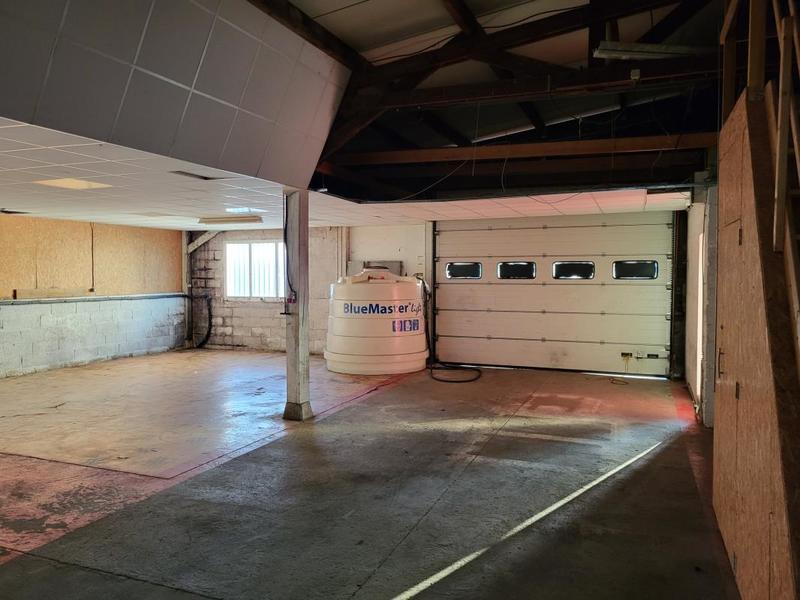 Local commercial - 240 m²