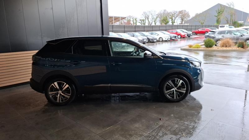 Peugeot 3008 II 1.6 Hybrid 225 E-Eat8 Allure Pack