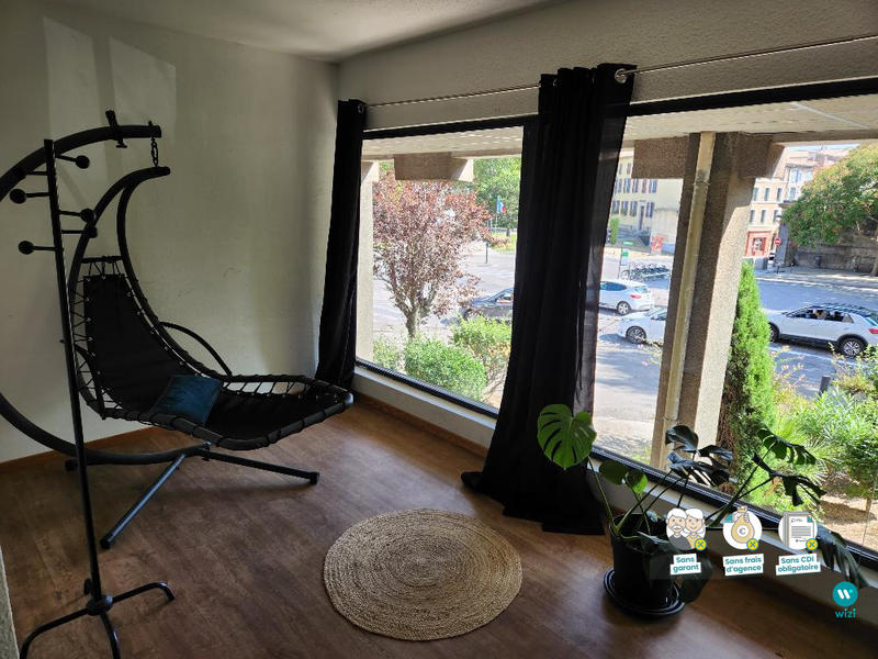 Loft - 180 m² - 4 pièces