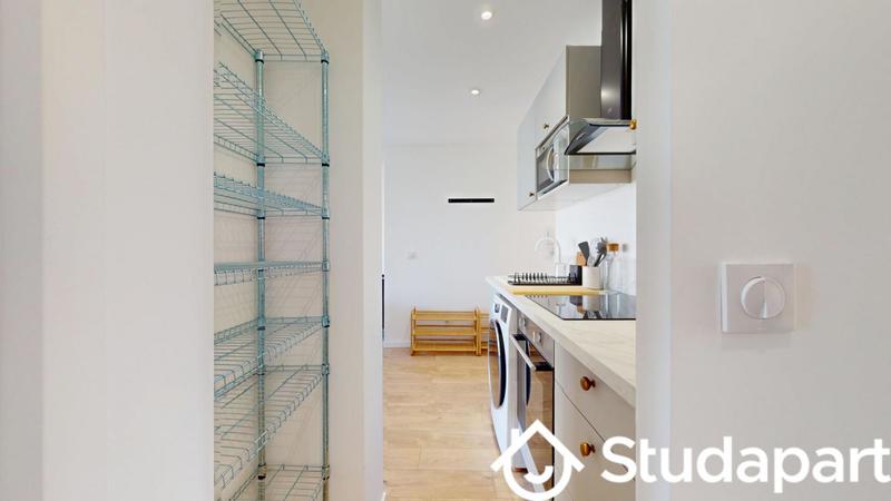 Chambre - 10 m² - 1 pièce