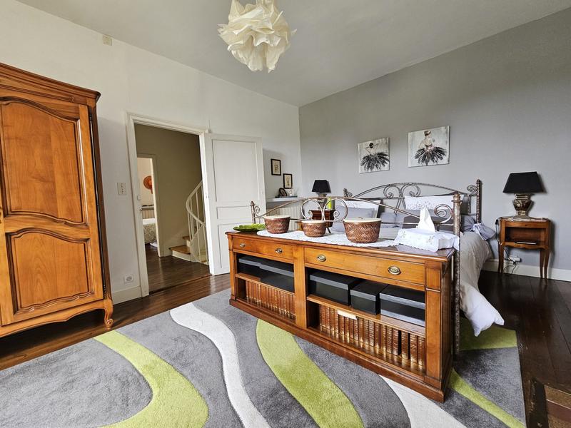 Maison traditionnelle - 134 m² - 6 pièces