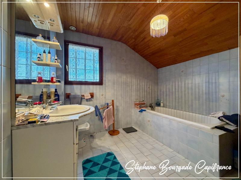 Maison - 154 m² - 7 pièces