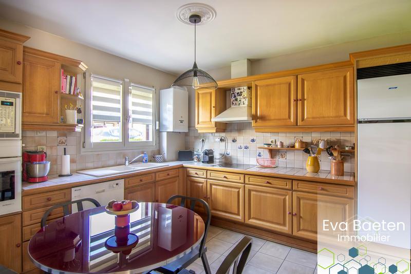 Maison - 111 m² - 5 pièces