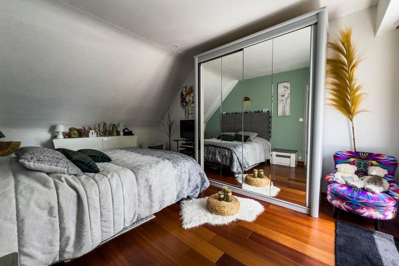 Villa - 165 m² - 6 pièces