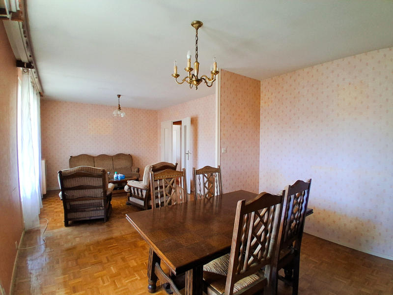 Maison - 110 m² - 4 pièces