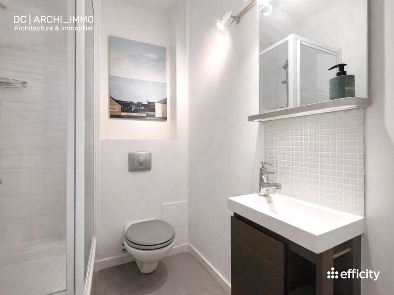 Appartement - 90 m² - 5 pièces