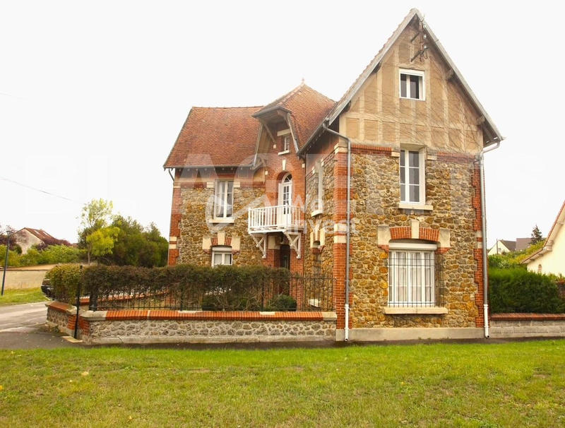 Maison - 150 m² - 6 pièces