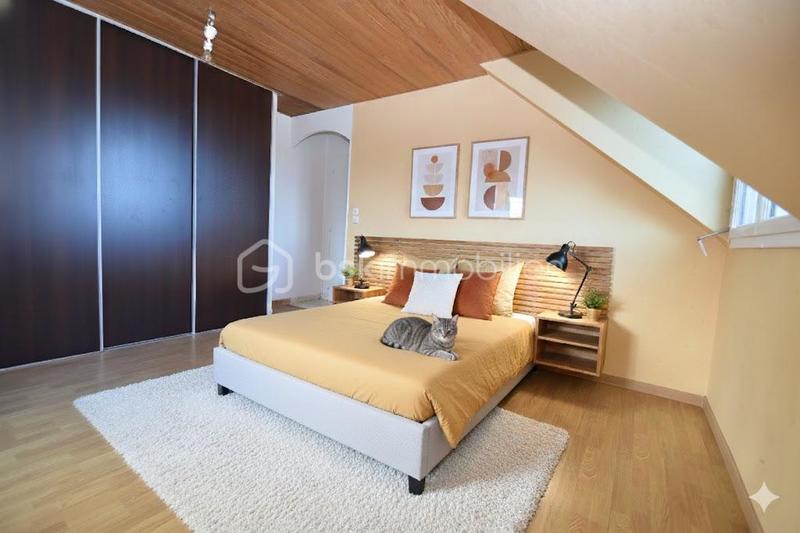 Appartement - 79 m² - 3 pièces