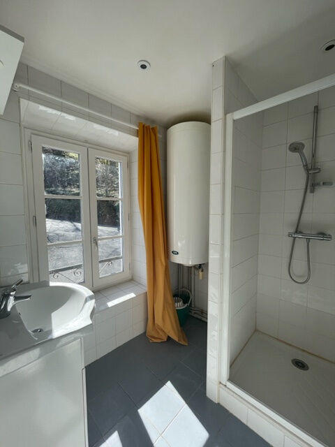 Maison - 80 m² - 6 pièces