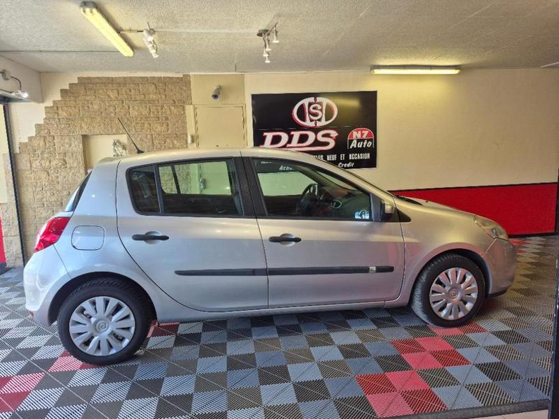 Renault Clio Dci Regulateur Clim Ct Ok Tbe