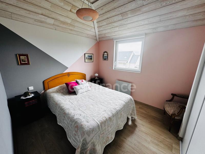 Maison - 110 m² - 6 pièces