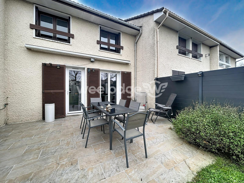 Maison - 76 m² - 4 pièces