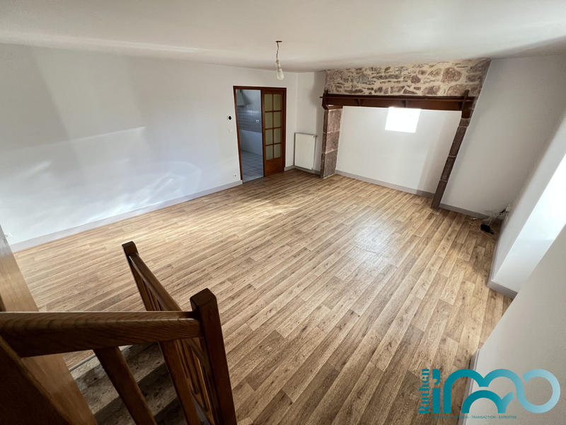 Maison - 95 m² - 5 pièces