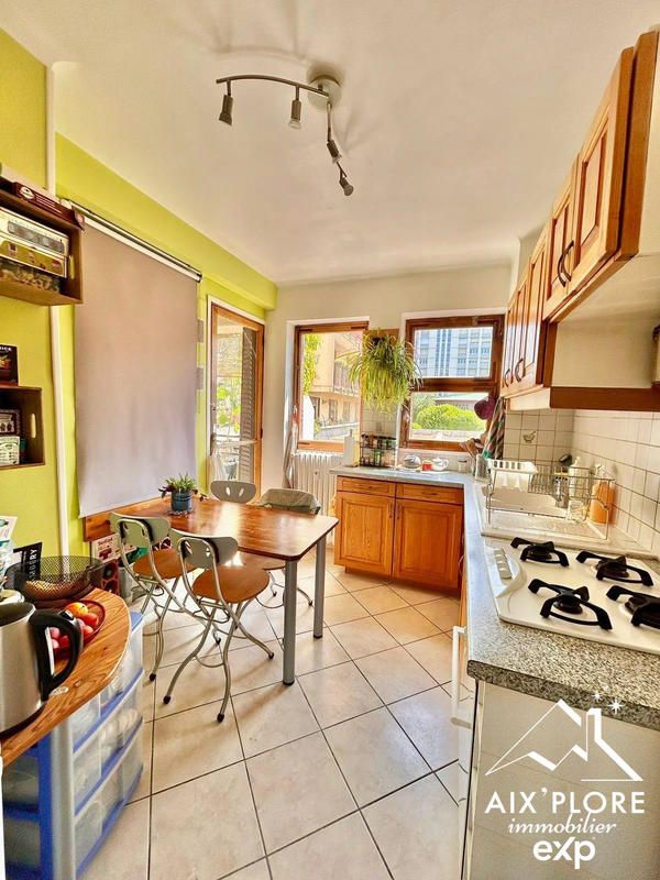 Appartement - 87 m² - 4 pièces