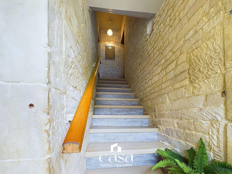 Maison - 188 m² - 7 pièces